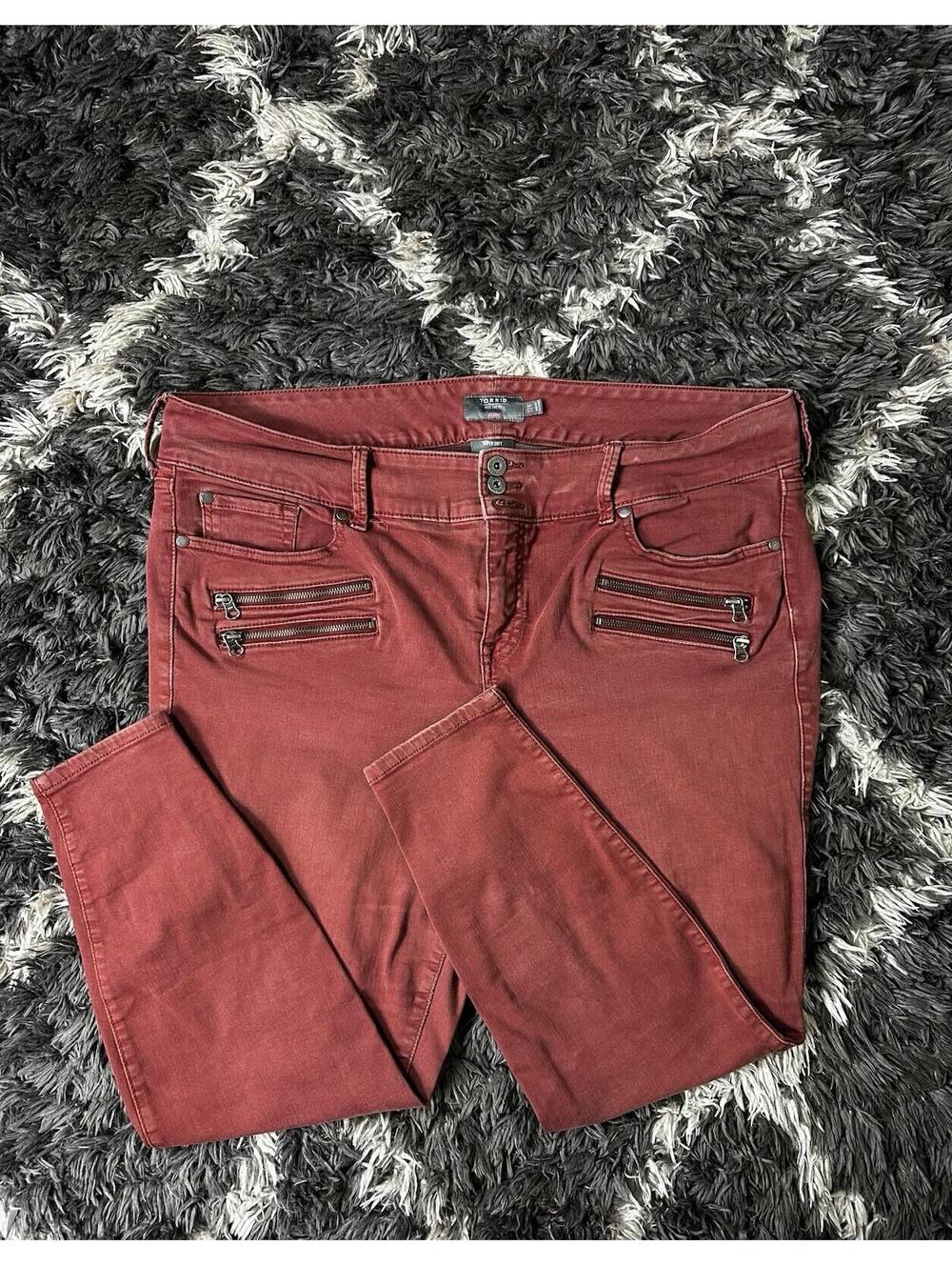 TORRID Jegging 22R Plus Size Super Soft Burgundy Red Moto Zipper Skinny Pants